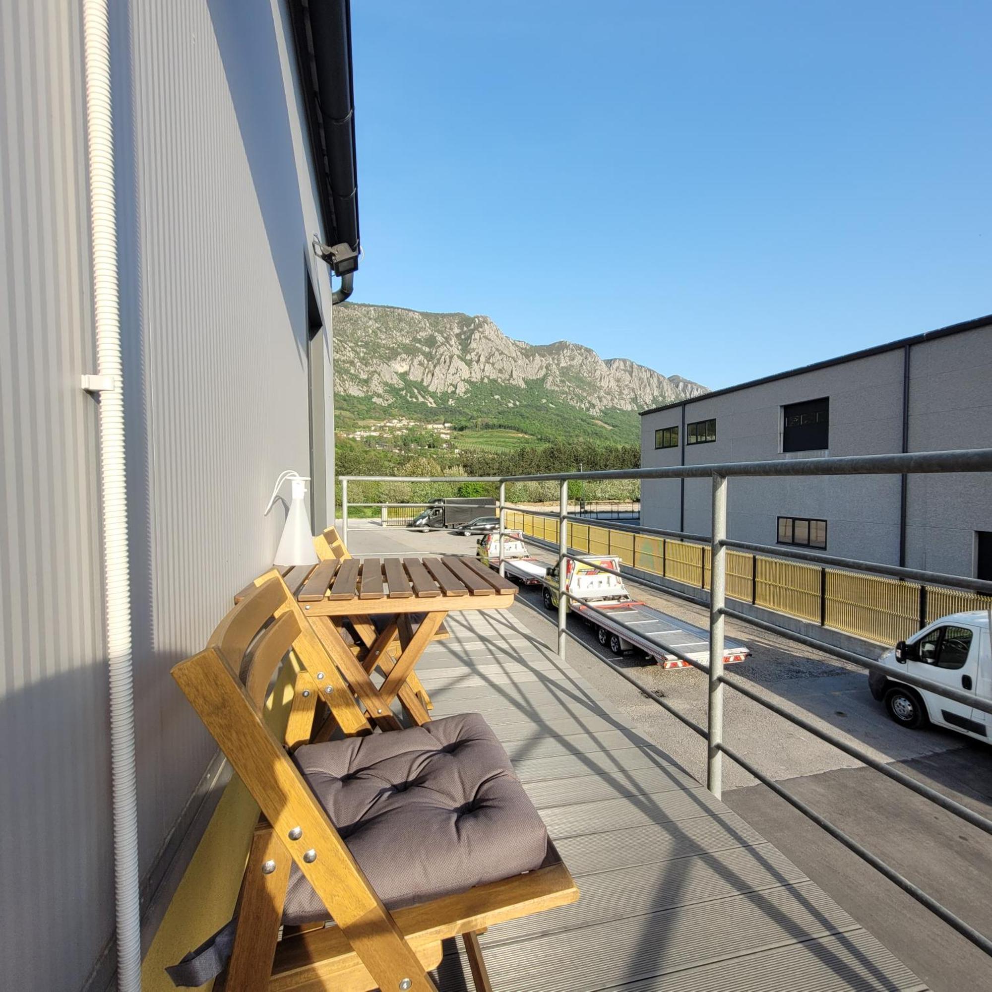 Apartment Stucin Vipava Buitenkant foto
